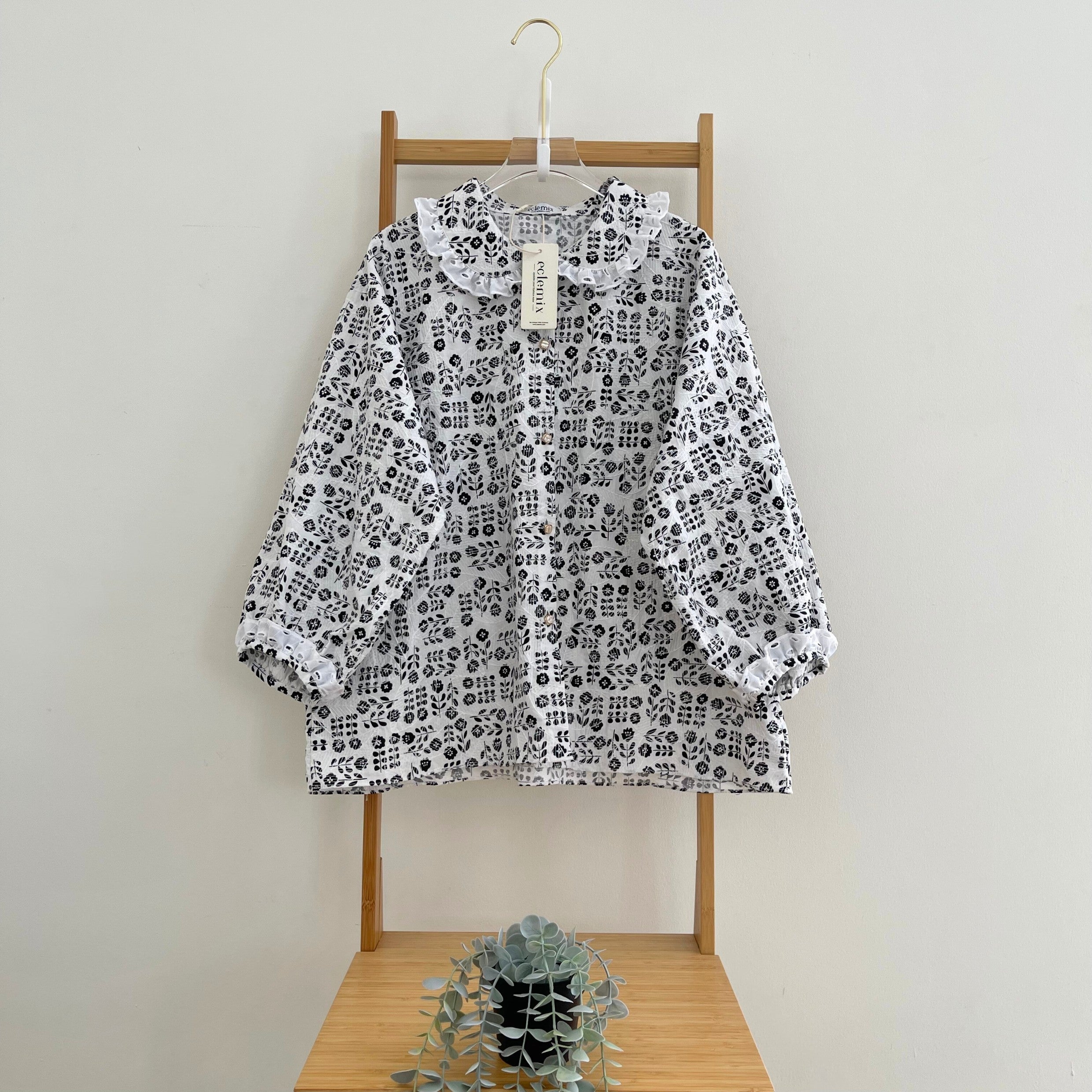 Image of Eclemix Top Sitra | Atasan Wanita Kemeja Motif Kerah Peterpan Vintage
